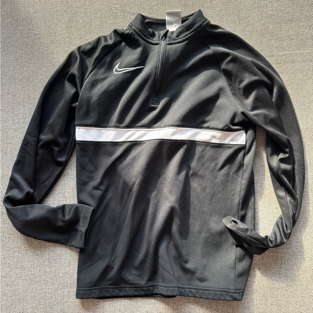 Nike Dri-FIT Black soccer 1/4 zip Pullover- Size L